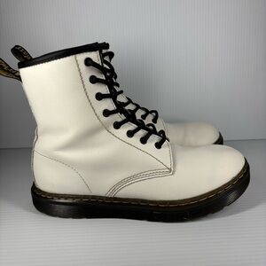 Dr. Martens Boots Womens 6 Zavala White Lace Up Combat Side Zip Air Ware Fest